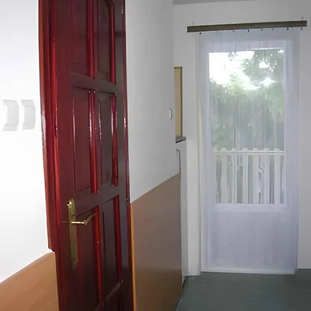 In - Balaton 43965 Siofok