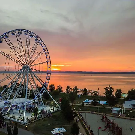 In - Balaton 43965 Feriehus Siófok